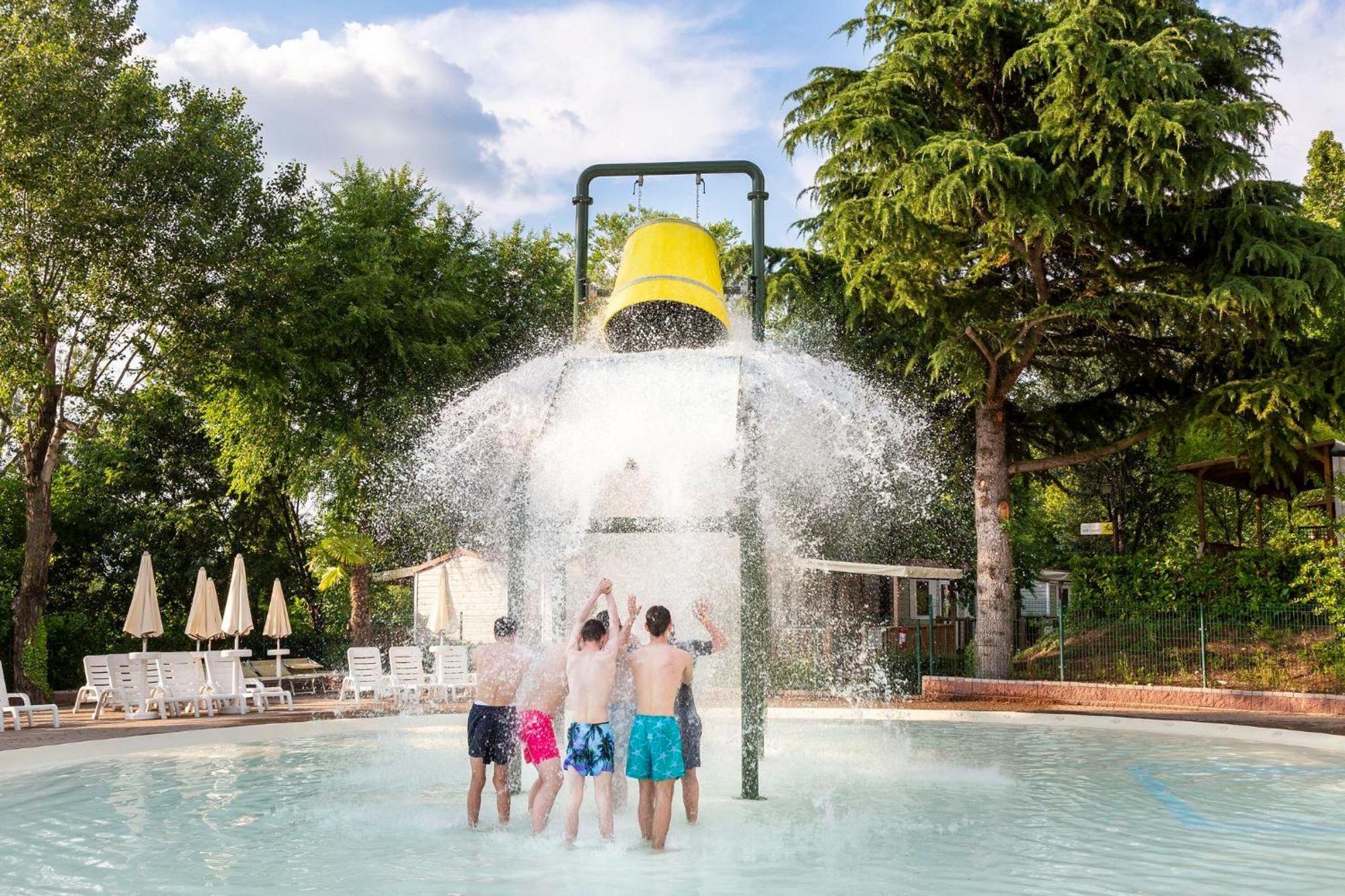 Hotel La Diga Altomincio Valeggio sul Mincio Esterno foto